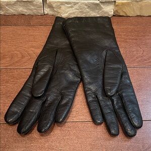 Eaton Black Leather Gloves